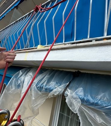 Chantier peinture balcon par AcroTrad