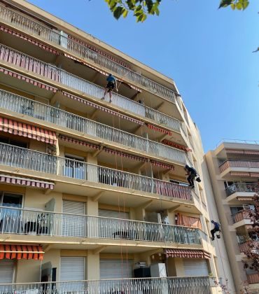 Chantier travaux du bâtiment par AcroTrad
